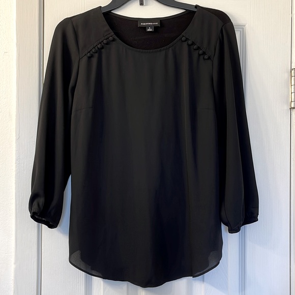 Fortune + Ivy Tops - NWOT Fortune + Ivy Mixed Material Blouse
